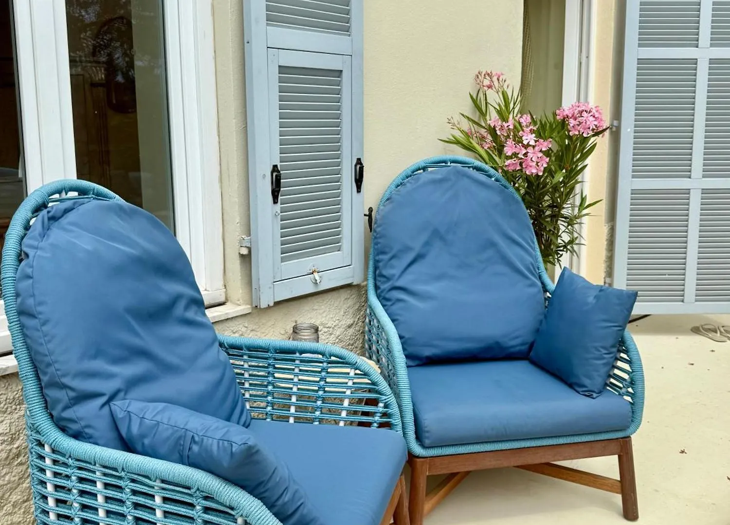 Rare, Private Garden, 2Bdr, Monaco Border Apartman Beausoleil